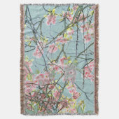 編まれたブランケットの日本のな桜 スローブランケット (正面縦)