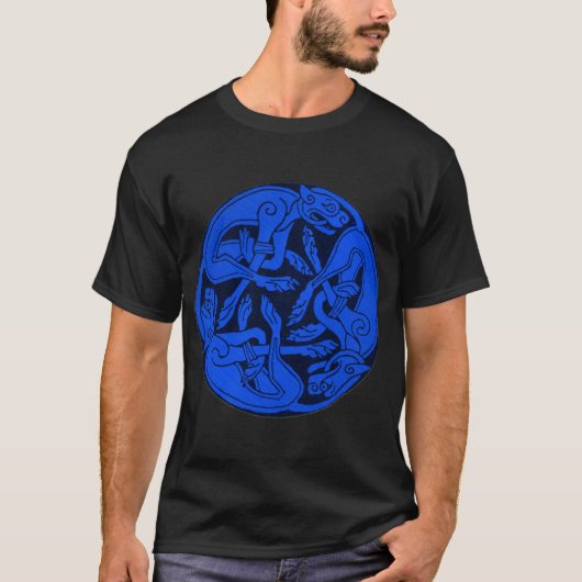 編まれる3匹の犬 Tシャツ (正面)