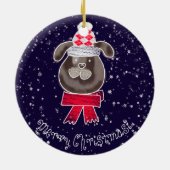編み帽とマフラーをつけた小さなクリスマス犬 セラミックオーナメント (裏面)