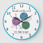編み物をする時だ – 青縁ど-パーソナライズされた ラージ壁時計 (正面)