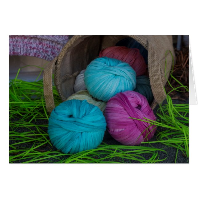 編み物ヤーン (正面横)