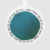 編み物リンゴヤーンボールティール（緑がかった色）工芸品 オーナメント (裏面)