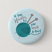 編み物編おもしろい糸針ユーモア 缶バッジ (正面)