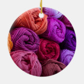 編み物、クロシェカラフルト糸の串 セラミックオーナメント (裏面)