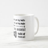 編み物・糸の大きな玉・工芸品 コーヒーマグカップ (正面右)