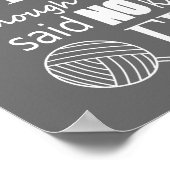 編み物・糸の工芸品が足りない{Dark} ポスター (角)