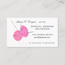 編機械ピンクのかわいいヤーンの球及び針の#makers 名刺