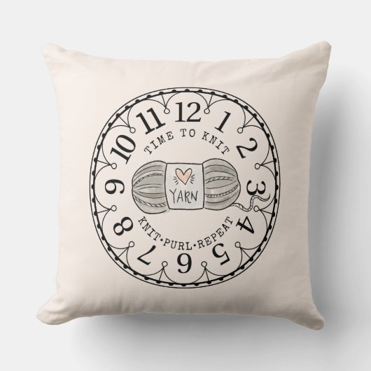 編糸クロック顔 クッション (正面)