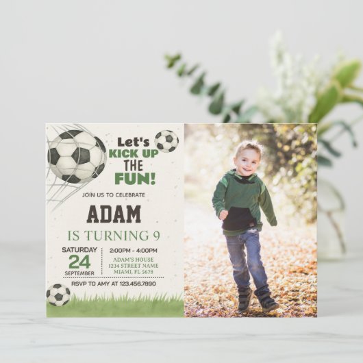 編集可能および印刷可能なスポーツパーティー招待状 子供へ 招待状 (スタンド正面)