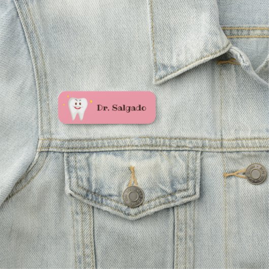 編集可能かわいい歯科衛生士の歯科医の歯科 名札 (インサイチュ)