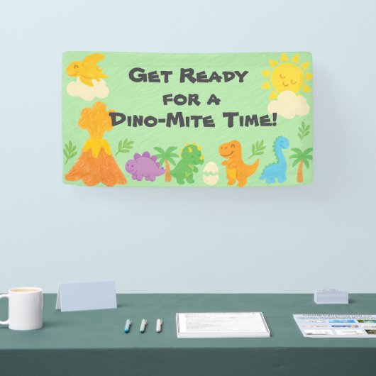 編集可能なクレヨンスタイル – 恐竜のロアーサムバースデー 横断幕 (トレードショー)