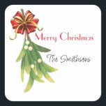 編集可能なメッセージ/名前を付けたMerry Christmasラベル スクエアシール<br><div class="desc">編集可能なメッセージと名前と陽気なメリークリスマスステッカー。フェスティバルのリボンとミステレトゥ。</div>