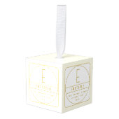 編集可能なレトロモダン-デザインテンプレート金ゴールドと白 キューブオーナメント (正面アングル)