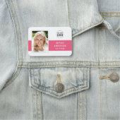 編集可能な中心の色ロゴの追加写真 名札 (インサイチュ)