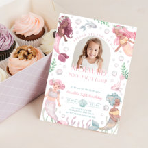 編集可能な人魚のプールパーティーの招待状。 スプラッシュ！ プールパーティー