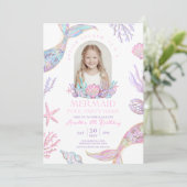 編集可能な人魚の尾のプールパーティーの招待状 招待状 (スタンド正面)