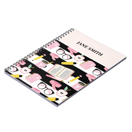 編集可能な名前を持つ学校緩和曲線ノートブック ノートブック (左側)