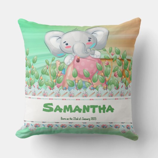 編集可能な文字を持つ冒険的なゾウの子 クッション (正面)