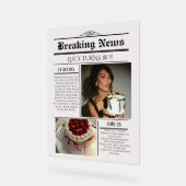 編集可能な新聞の誕生日招待状テンプレート アクリルサイン (傾斜)
