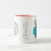 編集可能な水彩ブルーピンクカボチャ名秋 ツートーンマグカップ (中央)