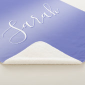 編集可能な筆記体スクリプト |ホワイトとパープルバイオレット シェルパブランケット (3/4)