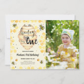 編集可能な蜂の写真招待状 招待状 (正面)