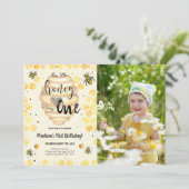 編集可能な蜂の写真招待状 招待状 (スタンド正面)