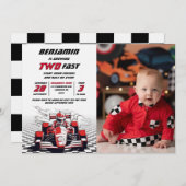 編集可能な「2台の速い」レーシングカーバースデーパーティーの写真 招待状 (正面/裏面)