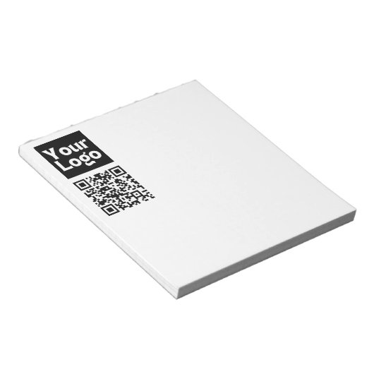 編集可能なQRコードとビジネスロゴまたはイメージ ノートパッド (アングル)