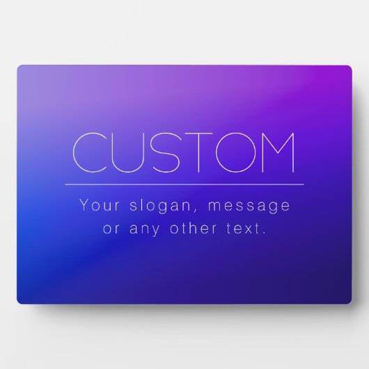 編集可能エレガント文字とフェモダンーディングパープルカラー フォトプラーク (正面)