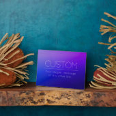 編集可能エレガント文字とフェモダンーディングパープルカラー フォトプラーク (側面)