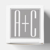 編集可能カップルイニシャル |白とグレー フェイバーボックス (上部)