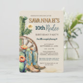 編集可能カントリー女性のカーボーイウエスタンロデオ誕生日 招待状 (スタンド正面)