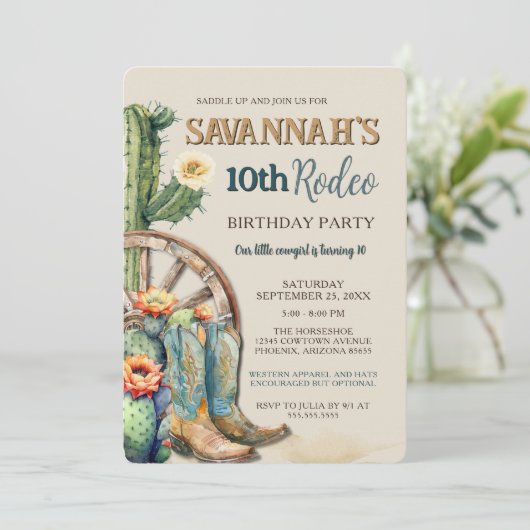 編集可能カントリー女性のカーボーイウエスタンロデオ誕生日 招待状 (スタンド正面)