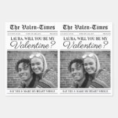 編集可能バレンタインデー新聞フラワーブーケ ラッピングペーパーシート (正面)