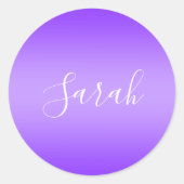 編集可能パープルバイオレットグラデーションおよびホワイト文字スクリプト ラウンドシール (正面)