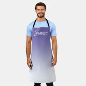 (編集可能)淡い紫の色グラデーションとテキスト エプロン (着用した状態)