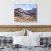 縁から見えるヘレアカラのクレーター キャンバスプリント (インサイチュ (寝室))