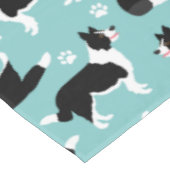 縁どコリーと足の跡 テーブルクロス (アングル)