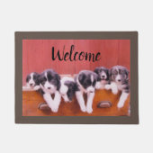 縁どコレイの子犬が引き出しの絵を描歓迎に ドアマット (正面)
