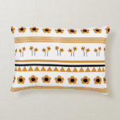 縁どストライプ花三角形ボホ模様 アクセントクッション (裏面)