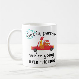 縁の上に コーヒーマグカップ