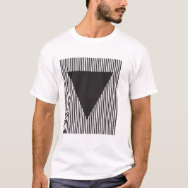 縞模様のフィールド上の逆三角形 Tシャツ