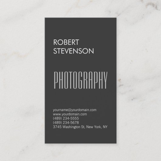 縦型グレーコンテンポラリートレンディー名刺 名刺 (正面)