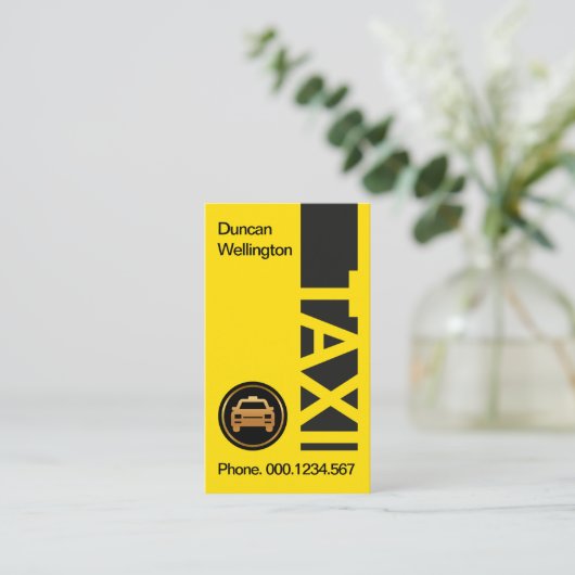 縦型タクシー看板明るい黄色のタクシー運転手 名刺 (スタンド正面)