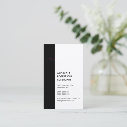 縦黒ストライプ白モダン驚き 名刺 (スタンド正面)