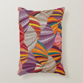 縫い目のない刺繍波模様。播種は牧草地を形成する アクセントクッション (正面(垂直))