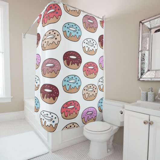 縫い目数々ののない模様を描いたドーナツの手描き。  シャワーカーテン (インサイチュ)