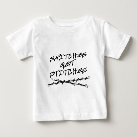縫い糸が縫い付く ベビーTシャツ (正面)