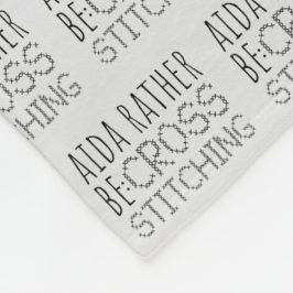 縫うサイコパス 手縫いが私を繕ってくれる フリースブランケット